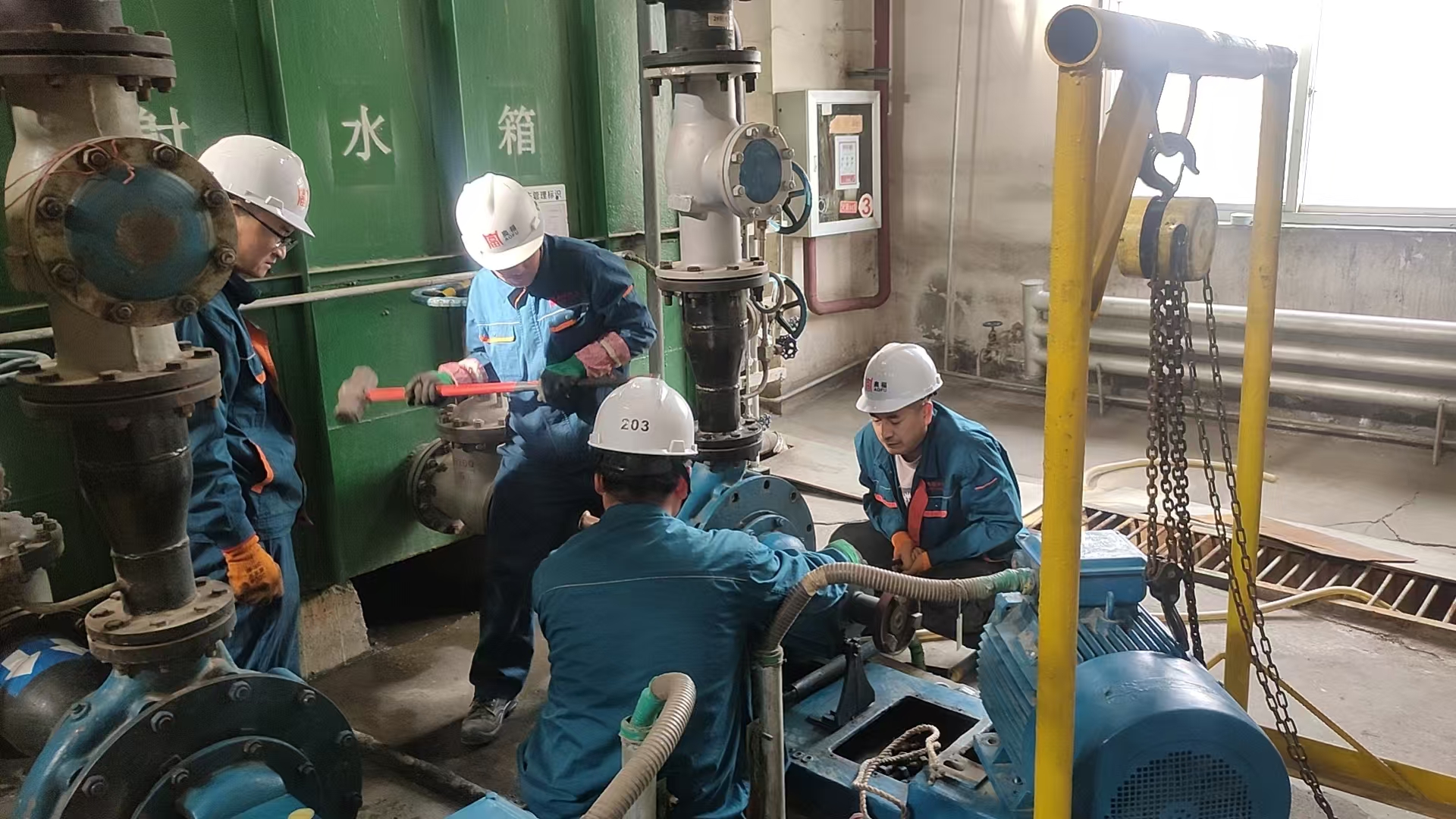 ·Àº®±£¹©Öþ·ÀµØ ¾«ÐÞϸ»¤ÎÈ·¢µç¡ª¡ª°×Òø×ðÁú¿Ê±Ô²ÂúÍê³ÉÆûÂÖ»ú¶¬¼¾×¨ÏîÔËά ·Àº®±£¹©Öþ·ÀµØ ¾«ÐÞϸ»¤ÎÈ·¢µç¡ª¡ª°×Òø×ðÁú¿Ê±Ô²ÂúÍê³ÉÆûÂÖ»ú¶¬¼¾×¨ÏîÔËά